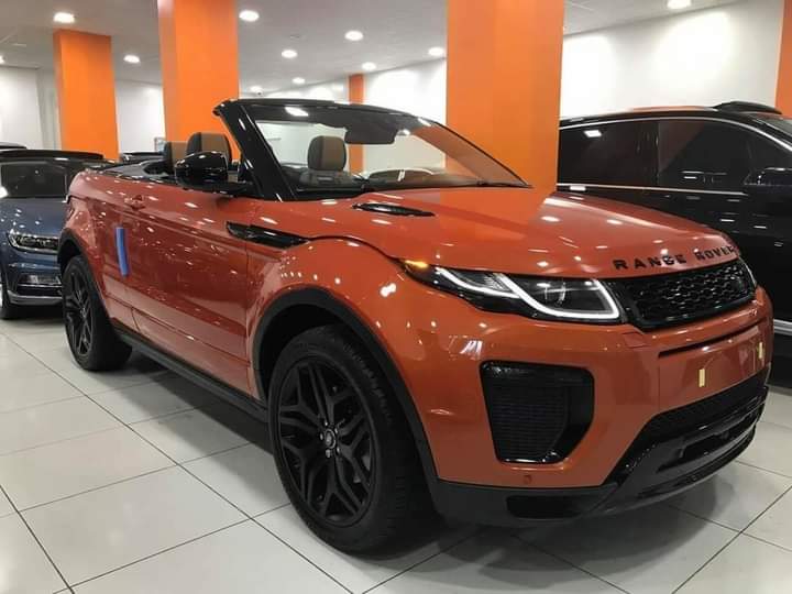 SUPERBE RANGE ROVER EVOQUE CABRIOLET TOUT MINI-MINOQUE SUPERBE RANGE ROVER EVOQUE CABRIOLET TOUT MINI-MINOQUE, Africars24