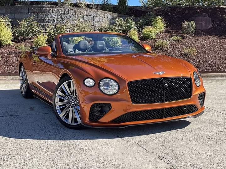 BENTLEY CONTINENTAL GTC 2022 (à vendre) BENTLEY CONTINENTAL GTC 2022 (à vendre), Africars24