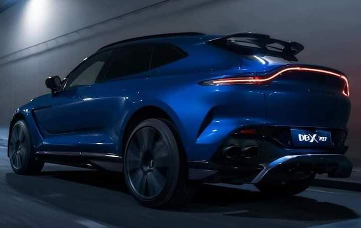Le tout Nouveau Aston Martin DBX 707 2022 et ses 679 CH : le suv de luxe le plus puissant au monde… Selon le constructeur Le tout Nouveau Aston Martin DBX 707 2022 et ses 679 CH : le suv de luxe le plus puissant au monde… Selon le constructeur, Africars24