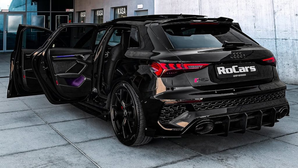 Préparée avec une attention méticuleuse aux détails par les experts de MGP Garage, cette Audi RS3 Full Black 2022 est une machine unique et incomparable Préparée avec une attention méticuleuse aux détails par les experts de MGP Garage, cette Audi RS3 Full Black 2022 est une machine unique et incomparable, Africars24