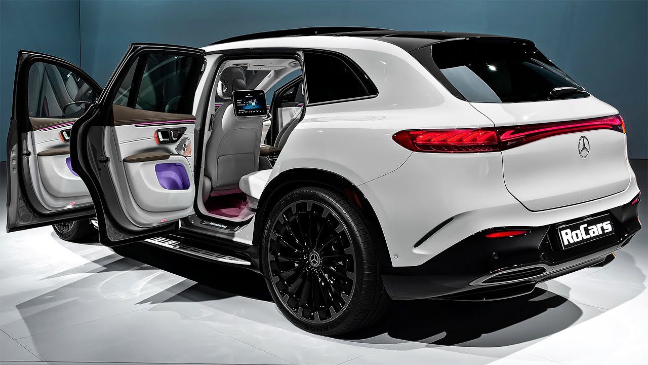 Le nouveau SUV Mercedes EQS 580 4Matic 2023 de 536 ch : une version haute de la magnifique berline étoilée du même nom Le nouveau SUV Mercedes EQS 580 4Matic 2023 de 536 ch : une version haute de la magnifique berline étoilée du même nom, Africars24