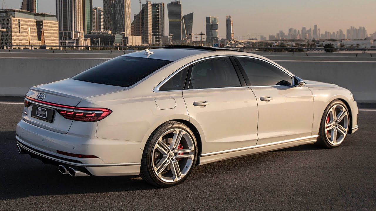 La magnifique Audi S8 et son V8 TT de 574 ch : un pur joyau Deutsche La magnifique Audi S8 et son V8 TT de 574 ch : un pur joyau Deutsche, Africars24