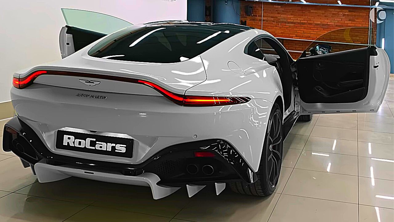 Aston Martin Vantage 2022 :  un mélange parfait d&rsquo;élégance et Performance, Africars24