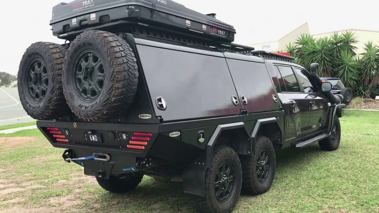 Le Backtrax RTT 6&#215;6 : un puissant camping-car tout terrain basé sur le LC200 de Toyota, Africars24