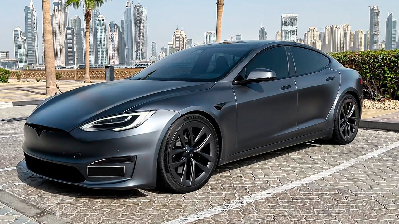 La Tesla Model S Plaid : cette version 2022 est plus rapide qu&rsquo;un avion de chasse avec moins de 2 secondes pour un 100 km/h, Africars24
