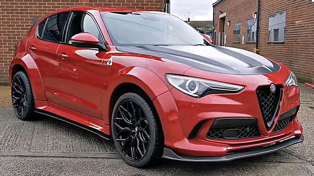 L&rsquo;Alfa Romeo Stelvio Quadrifoglio : un SUV de performance avec le moteur Ferrari et un style éblouissant, Africars24