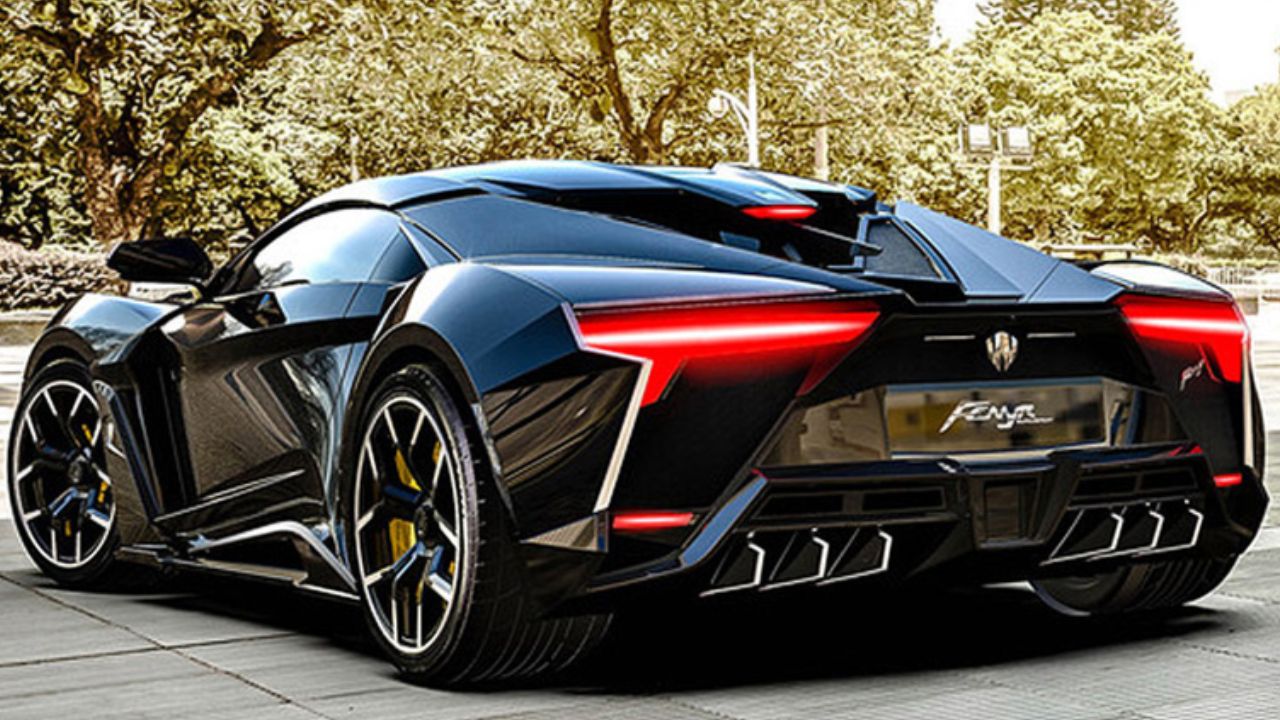 W Motors Lykan Hypersport салон