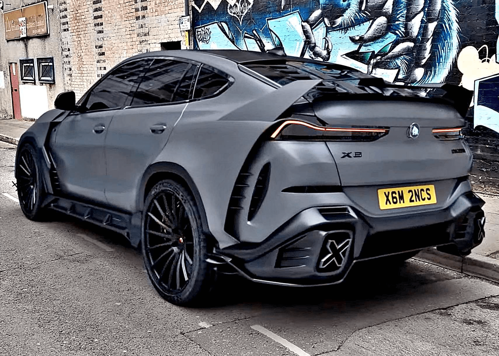 BMW X6M AMMOTH 2022 : ce monstre de 2NCS est certainement l&rsquo;un des plus terrifiants que vous pourriez croiser sur votre chemin, Africars24