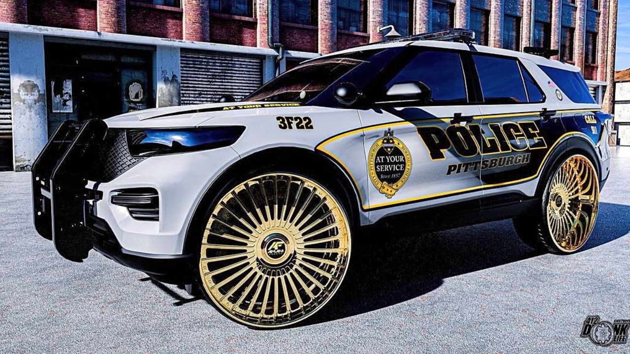 Le Ford Police Cruiser sur des jantes en or de 30&Prime; est une des voitures de police les plus cool au monde, Africars24