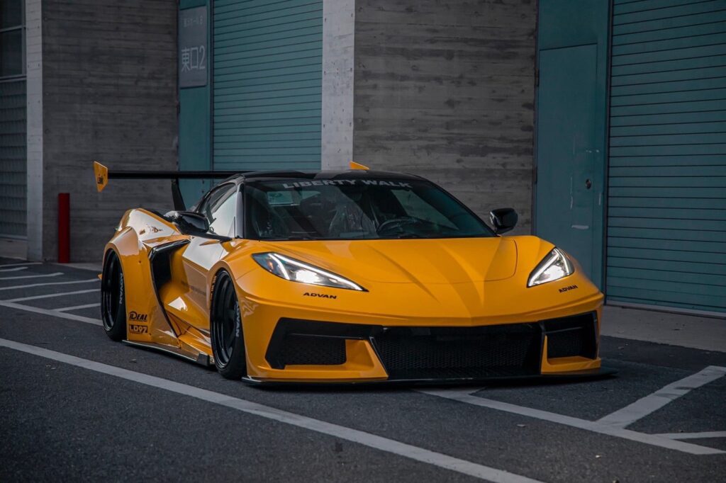 Liberty Walk présente un kit à carrosserie ultra large de 20 000 euros pour la Corvette C8, Africars24