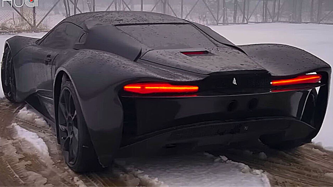 L’Entop Mada 9 : la première supercar fonctionnelle d’Afghanistan L’Entop Mada 9 : la première supercar fonctionnelle d’Afghanistan, Africars24