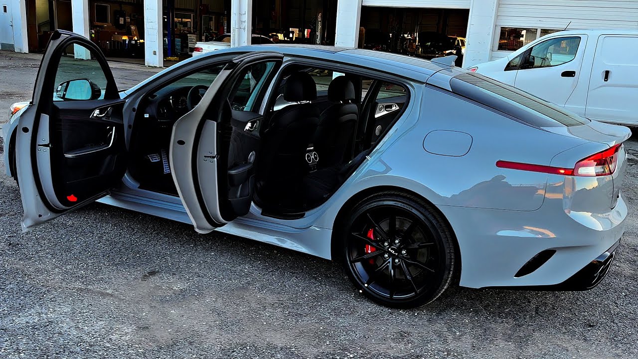 Cette nouvelle Kia Stinger 2023 est l’unique exemplaire haut de gamme au Royaume-Uni Cette nouvelle Kia Stinger 2023 est l’unique exemplaire haut de gamme au Royaume-Uni, Africars24