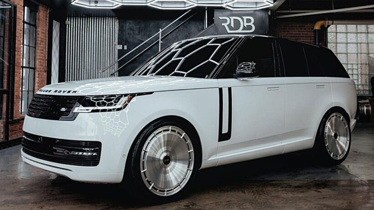 Ce Range Rover 2023 subi un relooking complet et reçoit les fameuses jantes « zero » par RDB LA, Africars24