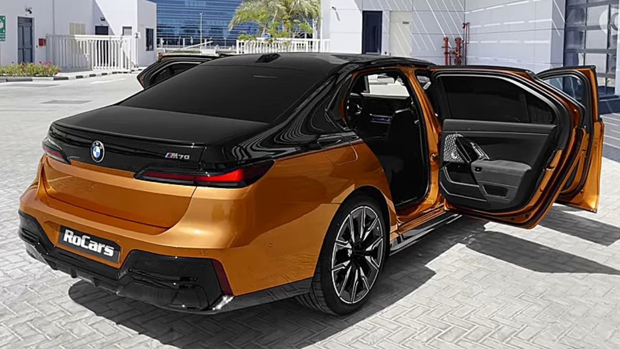 Voici pourquoi l’i7 M70 xDrive 2024 est la berline électrique la plus rapide et la plus puissante de BMW à ce jour Voici pourquoi l’i7 M70 xDrive 2024 est la berline électrique la plus rapide et la plus puissante de BMW à ce jour, Africars24