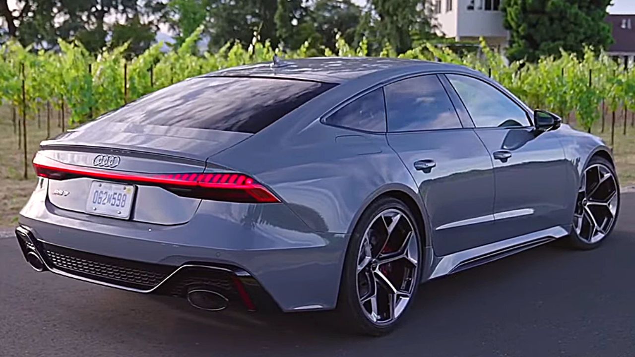 Audi RS7 Sportback 2024 : la berline de performance de luxe par excellence, Africars24