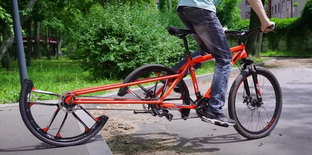 The Q crée un vélo DIY unique avec des roues coupées en deux, Africars24