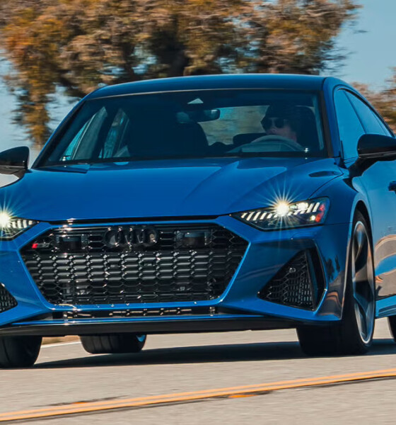 Le Secret Inavoué de l&rsquo;Audi RS7 : Quand 600 Chevaux Dansent avec le Confort Absolu, Africars24